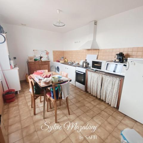 Maison traditionnelle familiale dans un charmant village !