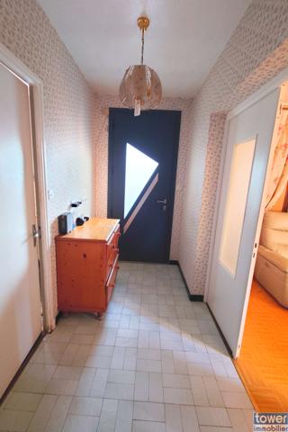 Maison
                                                                                                                                                                                                                                                                                                                        5 pièce(s)                                                                                                                                                                                                          3 chambre(s)                                                                                                                                                                                                          270  m²