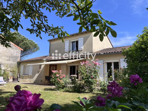 Maison
         6 pièces
        - 139 m² 296 000 € *