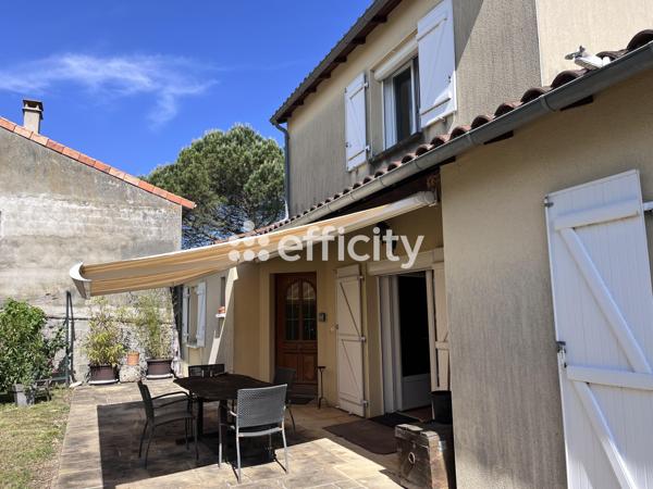 Maison
         6 pièces
        - 139 m² 296 000 € *