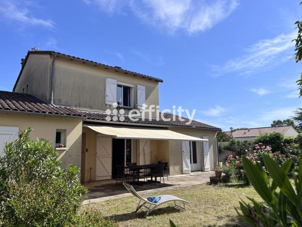 Maison
         6 pièces
        - 139 m² 296 000 € *