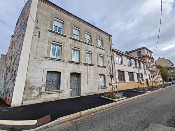Demi Immeuble Saint Etienne 220 m2