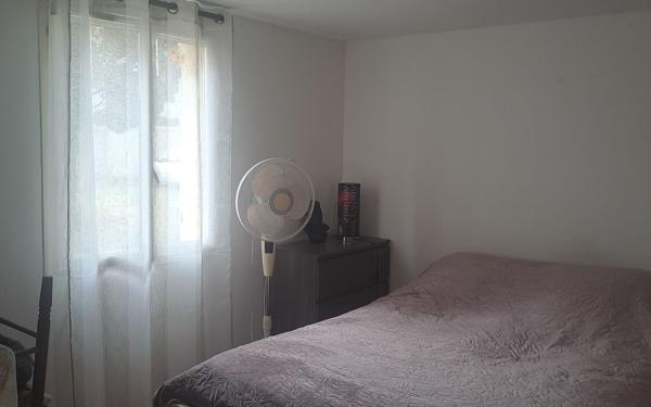 Appartement à vendre    2 pièces •  Boeil-Bezing