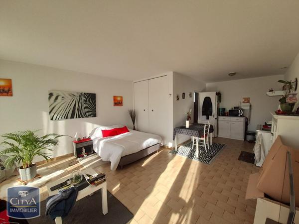 Appartement à louer 1 pièce 25.48m²