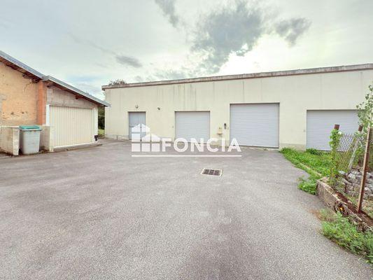 À vendre Immeuble 285 m² - 4 appartements - Chantraine 88000