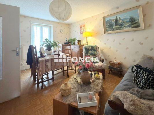À vendre Immeuble 285 m² - 4 appartements - Chantraine 88000