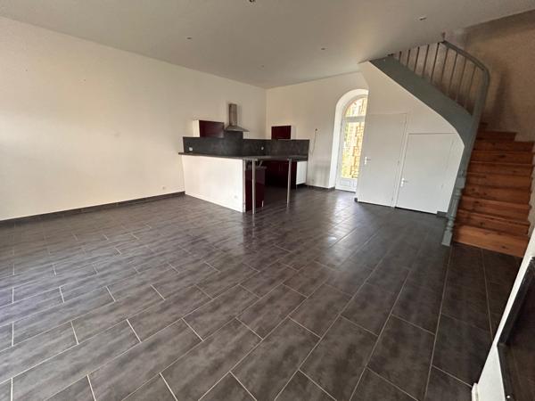 Location Appartement T3 avec terrasse - BIGNOUX