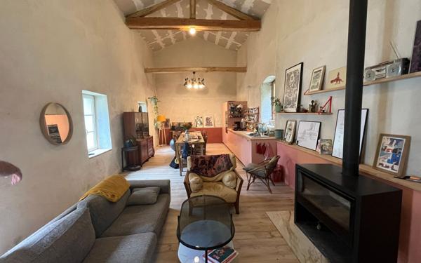 Maison à vendre    13 pièces •  Moras-en-Valloire