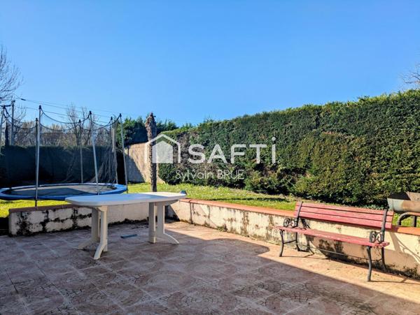 Maison avec sous-sol complet – 4 chambres – Équipements récents