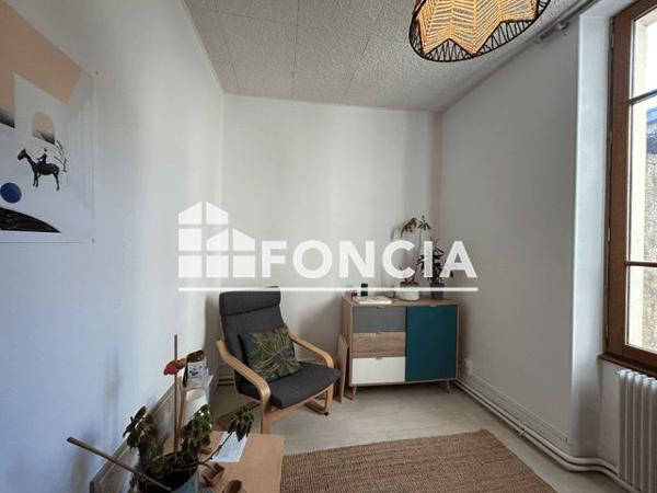 Location Appartement 3 pièces 60.21 m² - 19 RUE DES CELESTES Vienne 38200