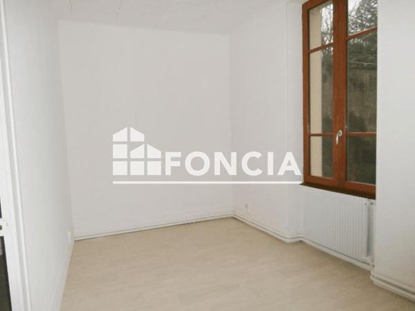 Location Appartement 3 pièces 60.21 m² - 19 RUE DES CELESTES Vienne 38200