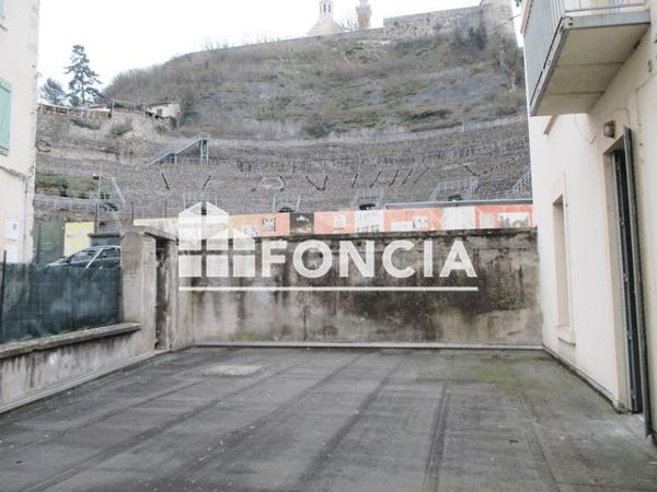 Location Appartement 3 pièces 60.21 m² - 19 RUE DES CELESTES Vienne 38200