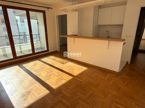 Location Appartement 2 pièces 37.71 m² - Courbevoie 92400