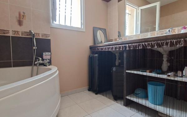 Maison à vendre    7 pièces • 192 m2 Labastide-du-Temple