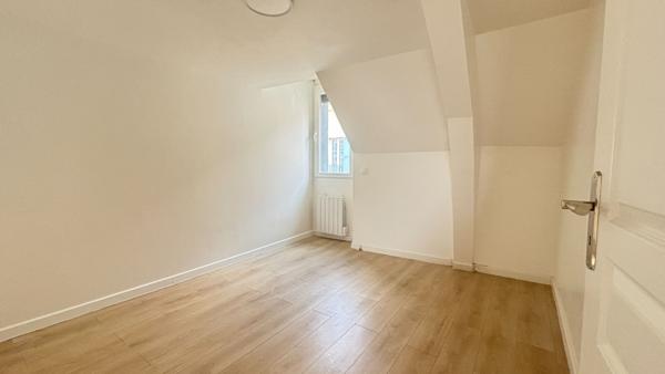 Appartement Corbeil Essonnes 2 pièce(s) 39.20 m2