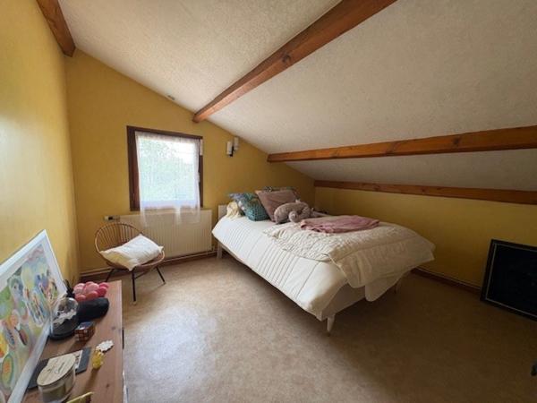 Maison 7 pièce(s) 6 chambre(s) 180 m²