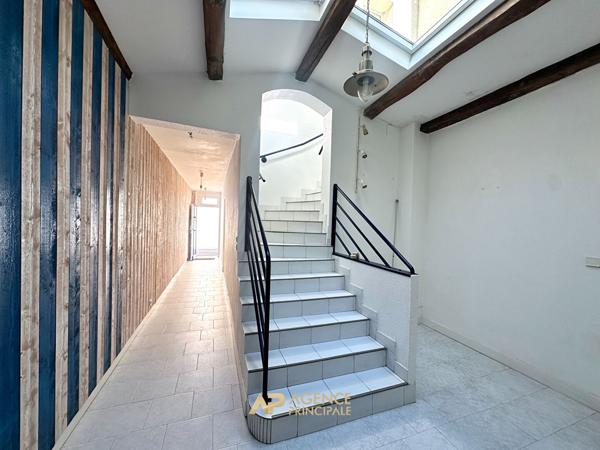 Maison Rochefort 5 pièce(s) 135.5 m2 223 000 € **  - Référence  HDO738