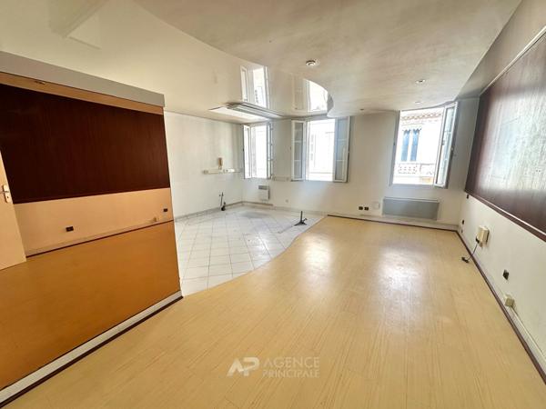 Maison Rochefort 5 pièce(s) 135.5 m2 223 000 € **  - Référence  HDO738