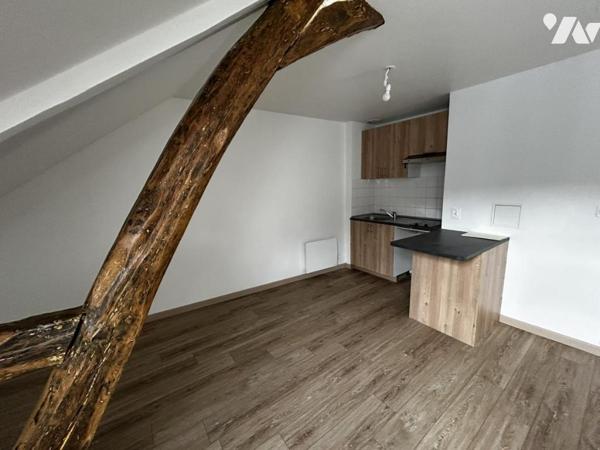 Studio lumineux avec parking – Rue Tudelle, Orléans