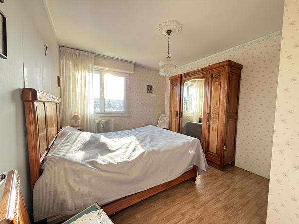 Appartement - 5 pièces - 110 m²