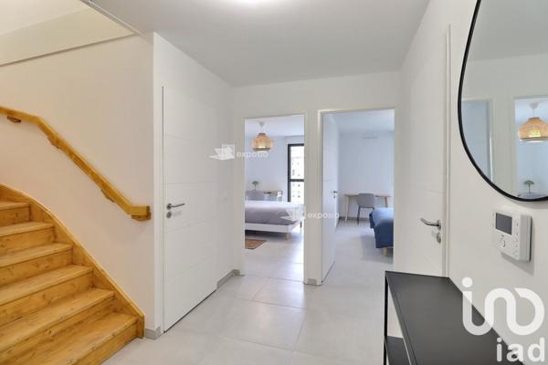 Appartement 4 pièces de 90 m² à Aix-en-Provence (13090)