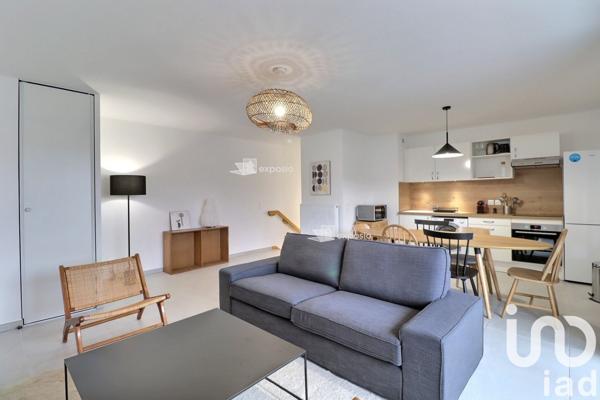 Appartement 4 pièces de 90 m² à Aix-en-Provence (13090)