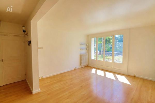 Appartement Chatou 3 pièce(s) 52.90 m2