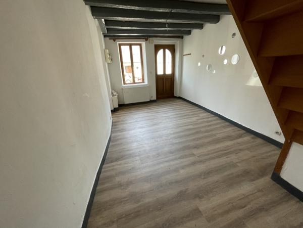 Location Maison 3 pièces Issoudun (36100) - sacré coeur