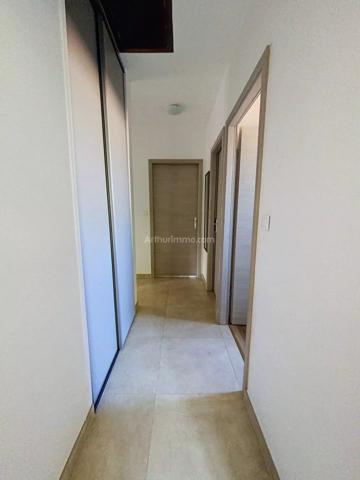Vente                                                      Maison
                        
                     4 pièces                      90 m2                     à Calvi