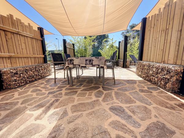 Bormes-les-Mimosas (83230) T2 de 33m2 piscine