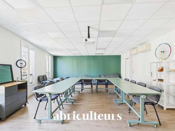 Bureau agile de 99m² (Divisibles à partir de 14m2) en vente au quartier Fondaudège à Bordeaux (33000)