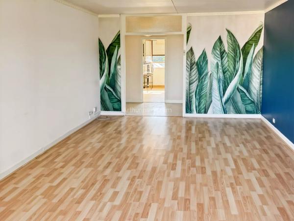 Vente                                                      Appartement
                        
                     3 pièces                      68 m2                     à Lagny-sur-Marne