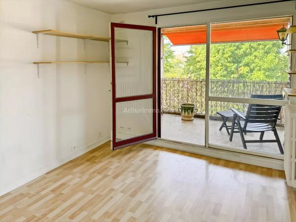 Vente                                                      Appartement
                        
                     3 pièces                      68 m2                     à Lagny-sur-Marne