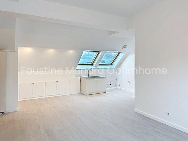 EXCLUSIVITE - 76 m², dernier étage rénové avec extérieur, parking sécurisé et cave - 15mn de Paris