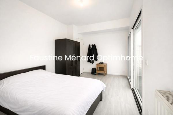 EXCLUSIVITE - 76 m², dernier étage rénové avec extérieur, parking sécurisé et cave - 15mn de Paris