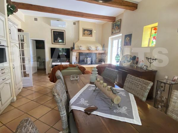 maison/villa 8 pièce(s) 273 m2
