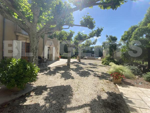 maison/villa 8 pièce(s) 273 m2