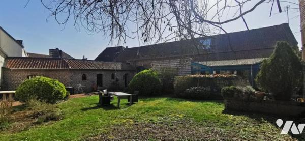 DAINVILLE - Spacieux et Charmant Ensemble immobilier Sh env. 350 m² comprenant deux habitations 