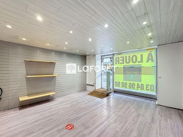 Location local commercial Vesoul - 2 pièce(s) - 50 m² - 540 €/mois