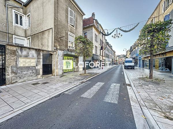 Location local commercial Vesoul - 2 pièce(s) - 50 m² - 540 €/mois