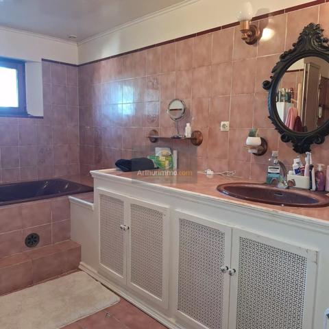 Vente                                                      Maison
                        
                     5 pièces                      150 m2                     à Faremoutiers