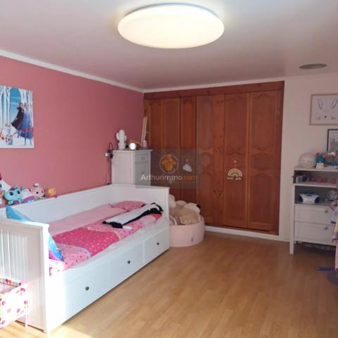 Vente                                                      Maison
                        
                     5 pièces                      150 m2                     à Faremoutiers