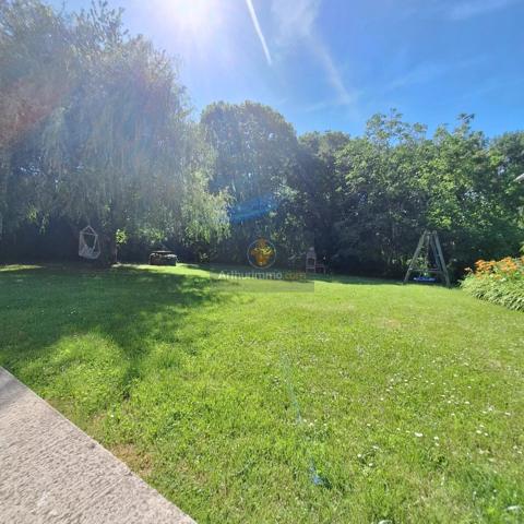 Vente                                                      Maison
                        
                     5 pièces                      150 m2                     à Faremoutiers