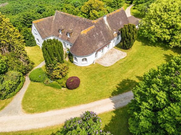 Maison à TRANGE, 72650 - 10 pièces 265m²