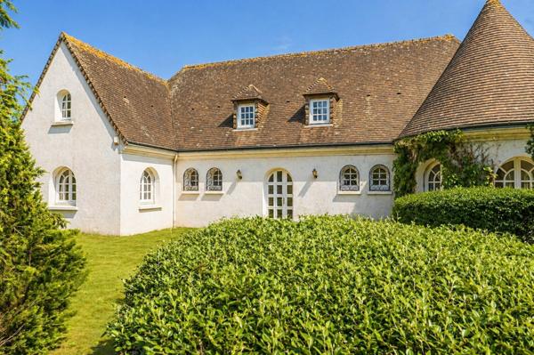 Maison à TRANGE, 72650 - 10 pièces 265m²