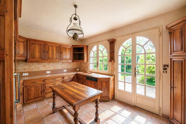 Maison à TRANGE, 72650 - 10 pièces 265m²