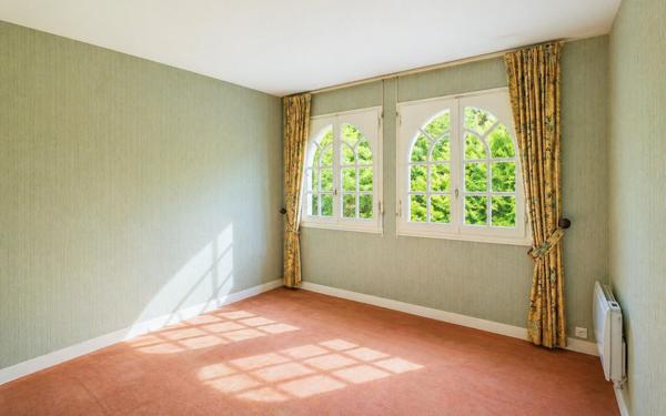 Maison à TRANGE, 72650 - 10 pièces 265m²