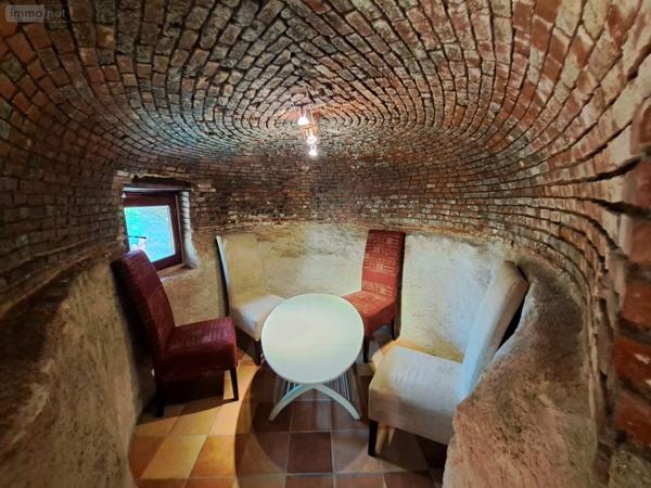 Propriete à vendre à Livré la Touche en Mayenne (53400), ref : 076/2711-GIL