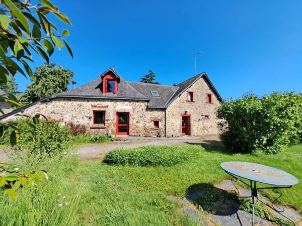 Propriete à vendre à Livré la Touche en Mayenne (53400), ref : 076/2711-GIL
