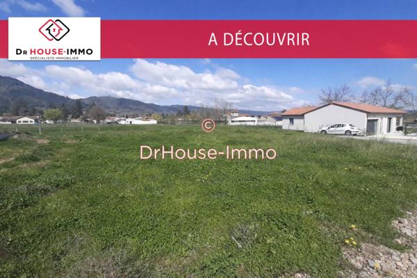 Terrain à vendre de 818 m²